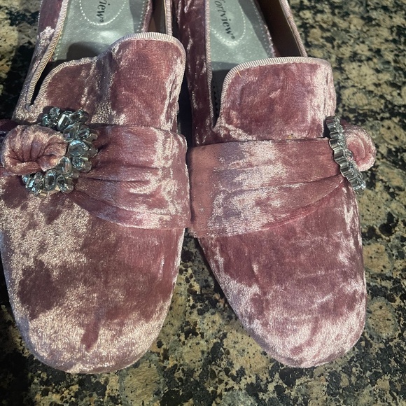 Pink Velvet-type embellished Flats - Picture 5 of 7